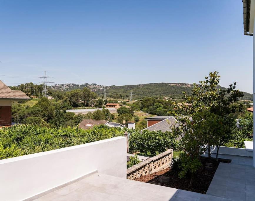 20 Min From Bcn- Charming House W/ Pool & Bbq Area Villa Cervelló Eksteriør billede