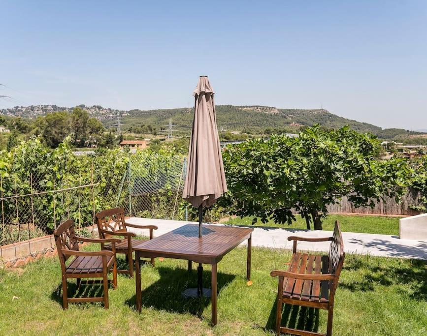 20 Min From Bcn- Charming House W/ Pool & Bbq Area Villa Cervelló Eksteriør billede