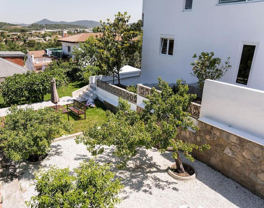 20 Min From Bcn- Charming House W/ Pool & Bbq Area Villa Cervelló Eksteriør billede