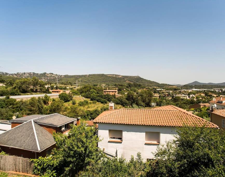20 Min From Bcn- Charming House W/ Pool & Bbq Area Villa Cervelló Eksteriør billede